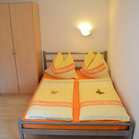 Daire Rupert Und Jasmin Hauser *