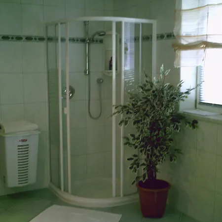 Daire Rupert Und Jasmin Hauser