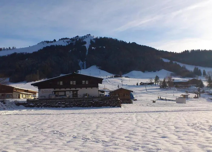 Rupert Und Jasmin Hauser Apartment