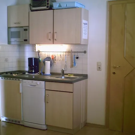 公寓 鲁伯特恩德茉莉豪瑟别墅公寓 *